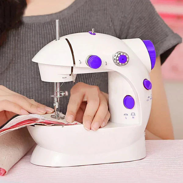 Mini Máquina de Costura Portátil